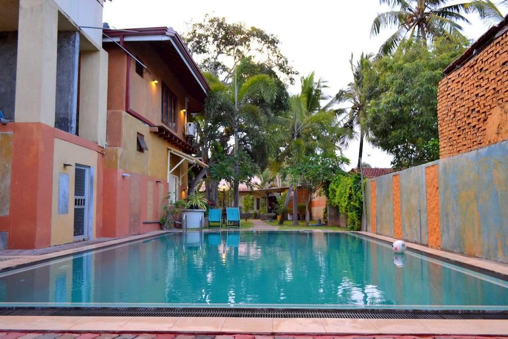 Morning Star Resorts Negombo Luaran gambar