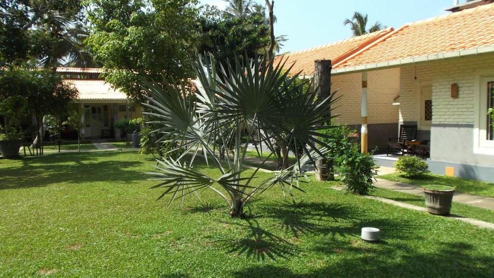 Morning Star Resorts Negombo Luaran gambar
