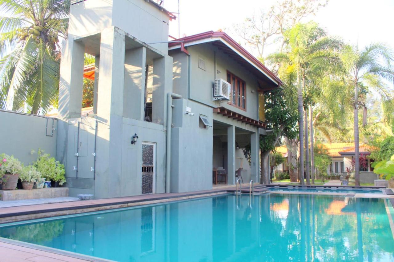 Morning Star Resorts Negombo Luaran gambar